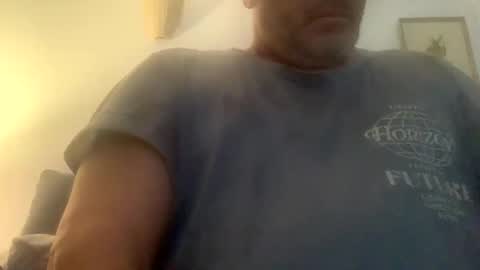 Snapshot of hawks2113 chatting on 01.07.25 hawks2113 online show from 01.07.25