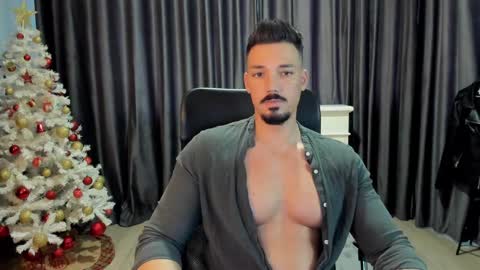 Snapshot of haydenspears chatting on 12.14.24 HaydenSpears online show from 12.14.24