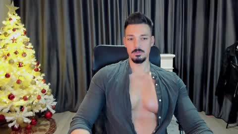 Snapshot of haydenspears chatting on 12.21.24 HaydenSpears online show from 12.21.24