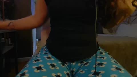 Snapshot of hazel_lyn222 chatting on 10.04.25 Hazel online show from 10.04.25