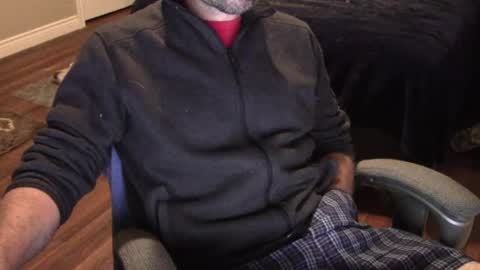 Snapshot of heavilyhung chatting on 09.26.25 John online show from 09.26.25