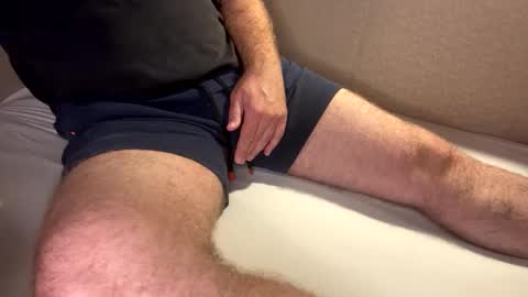 Snapshot of hello902 chatting on 09.13.25 David Whinston Smith online show from 09.13.25