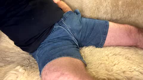 Snapshot of hello902 chatting on 09.27.25 David Whinston Smith online show from 09.27.25