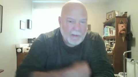 Snapshot of helloforfun111 chatting on 09.23.25 helloforfun111 online show from 09.23.25