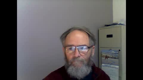 Snapshot of helopilot01 chatting on 02.18.25 helopilot01 online show from 02.18.25