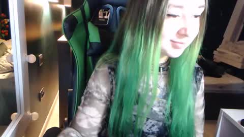 Hentaishiing online show from 10.29.25