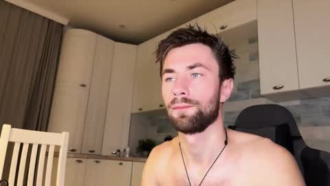 Arnold online show from 11.03.25