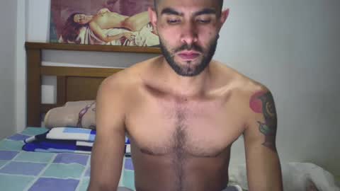 Snapshot of hideonbush051 chatting on 09.16.25 hideonbush online show from 09.16.25