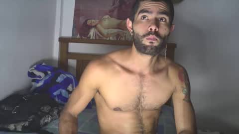 Snapshot of hideonbush051 chatting on 10.20.25 hideonbush online show from 10.20.25