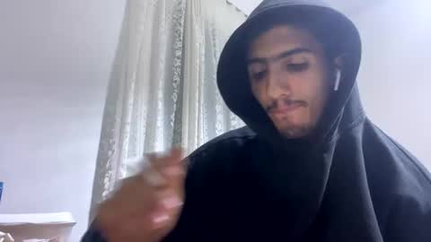 Snapshot of hihi9697 chatting on 12.18.24 hihi9697 online show from 12.18.24