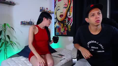 Snapshot of hill_and_jack chatting on 02.08.25 Hill and Jack online show from 02.08.25