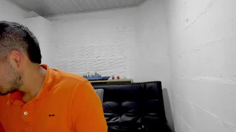 Snapshot of himoreno97 chatting on 12.19.24 Hi moreno online show from 12.19.24