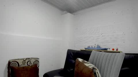 Snapshot of himoreno97 chatting on 01.31.25 Hi moreno online show from 01.31.25