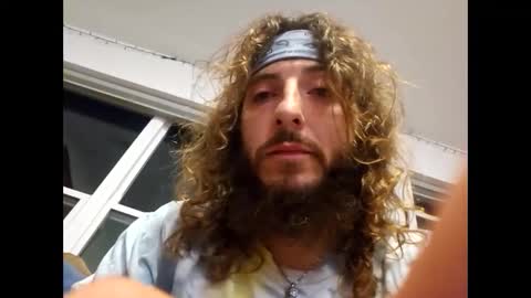 Snapshot of hippiejagain chatting on 10.04.25 hippiejagain online show from 10.04.25