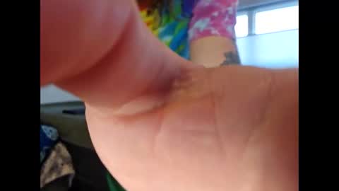 Snapshot of hippiejagain chatting on 11.13.25 hippiejagain online show from 11.13.25