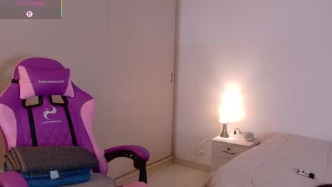 H A N N A H online show from 11.15.25