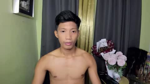 Snapshot of horny_asianmoreno chatting on 02.03.25 ROGER online show from 02.03.25