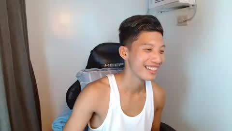 Snapshot of horny_asianmoreno chatting on 09.11.25 ROGER online show from 09.11.25