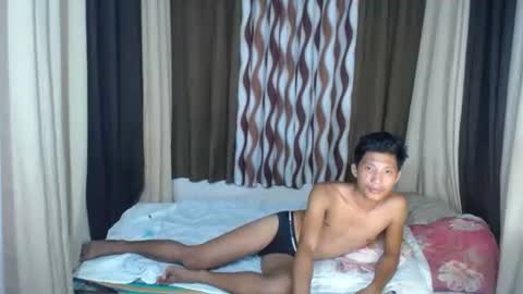 Snapshot of horny_asianmoreno chatting on 10.02.25 ROGER online show from 10.02.25