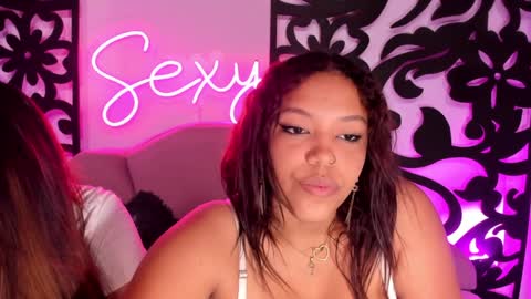 Snapshot of horny_babyss chatting on 01.16.25 CATALINA Y LAURA online show from 01.16.25
