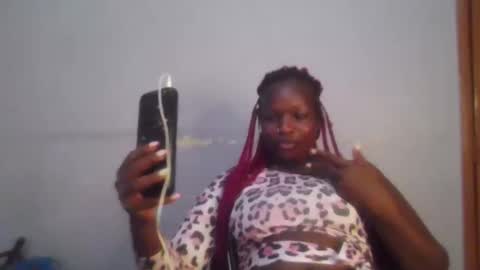 Snapshot of horny_hearts chatting on 09.27.25 phanice online show from 09.27.25