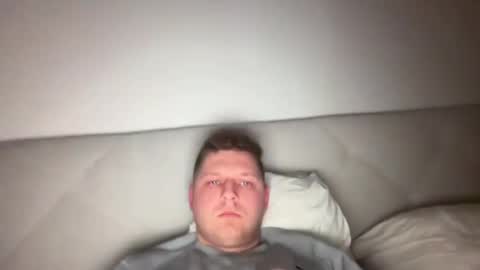 Snapshot of hornyboy95300 chatting on 03.05.25 hornyboy95300 online show from 03.05.25