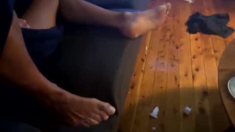 Snapshot of hornyonelooking1 chatting on 10.06.25 hornyonelooking1 online show from 10.06.25