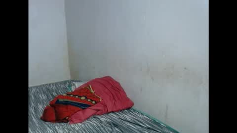 Snapshot of hornyxbum chatting on 11.10.25 hornyxbum online show from 11.10.25