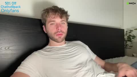 Snapshot of hot8pack01 chatting on 12.17.24 Edward aka Wolf online show from 12.17.24