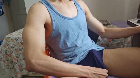 Snapshot of hot_asian_boy2 chatting on 09.20.25 hot asian boy online show from 09.20.25