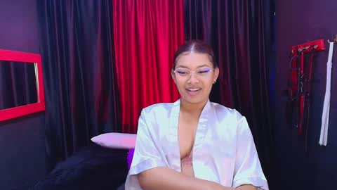 Snapshot of hot_chocolate_4u chatting on 12.03.24 hot chocolate 4u online show from 12.03.24