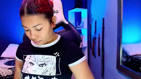 Snapshot of hot_chocolate_4u chatting on 09.16.25 hot chocolate 4u online show from 09.16.25