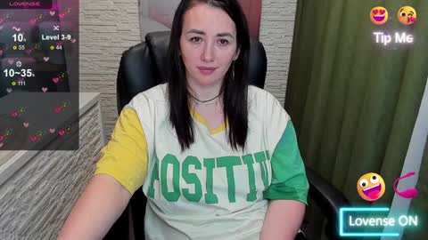 Snapshot of hot_squirtgirl chatting on 01.30.25 Vasilisa online show from 01.30.25