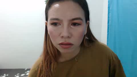 Snapshot of hotasian_pinky chatting on 02.23.25 hotasian_pinky online show from 02.23.25