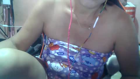 Snapshot of hotbetty_45 chatting on 01.08.25 hotbetty_45 online show from 01.08.25