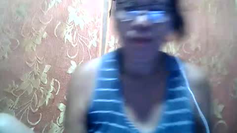 Snapshot of hotbetty_45 chatting on 10.27.25 hotbetty_45 online show from 10.27.25