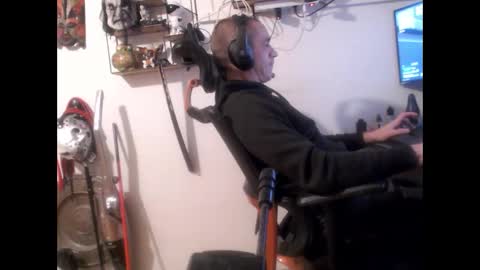 Snapshot of hotkinkytat chatting on 01.24.25 hotkinkytat online show from 01.24.25