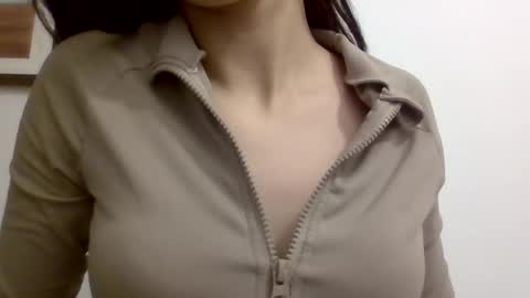 Snapshot of hotwinterxx chatting on 12.03.24 Hotwixx online show from 12.03.24