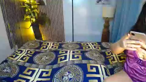 Snapshot of hotz_babe chatting on 09.09.25 Brielle online show from 09.09.25