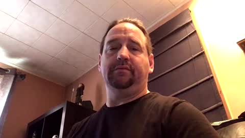 Snapshot of hpoker chatting on 12.03.24 hpoker online show from 12.03.24