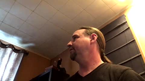 Snapshot of hpoker chatting on 12.21.24 hpoker online show from 12.21.24