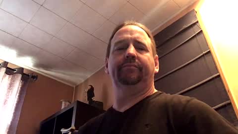 Snapshot of hpoker chatting on 02.05.25 hpoker online show from 02.05.25