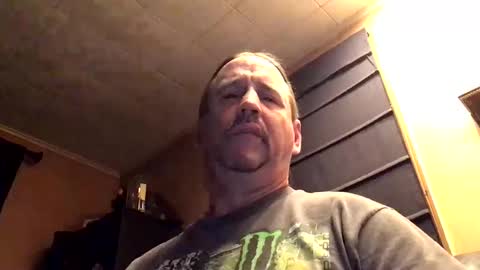 Snapshot of hpoker chatting on 10.04.25 hpoker online show from 10.04.25