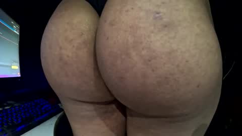 Snapshot of hugo_brazil chatting on 10.10.25 hugo_brazil online show from 10.10.25