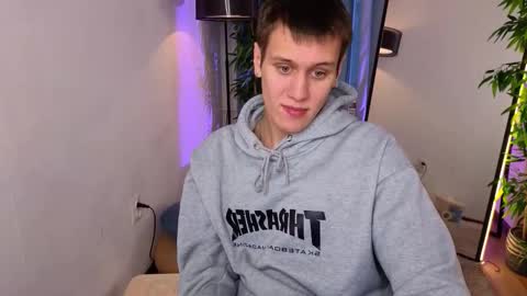 Hunter steele online show from 10.09.25