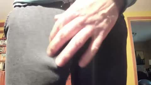 Snapshot of hung_hot_fit10 chatting on 12.22.24 Big uncut cock dripping online show from 12.22.24