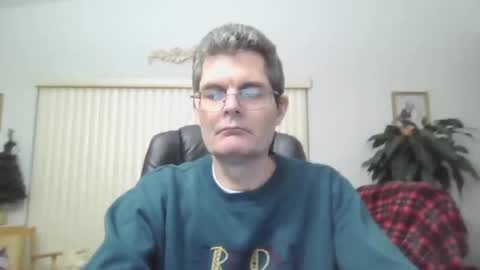 Snapshot of hunkmasclefad458 chatting on 12.28.24 hunkmasclefad458 online show from 12.28.24