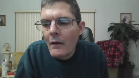 Snapshot of hunkmasclefad458 chatting on 01.16.25 hunkmasclefad458 online show from 01.16.25