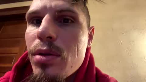 Snapshot of husbandandwife2011 chatting on 02.21.25 husbandandwife2011 online show from 02.21.25