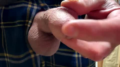 Snapshot of huskey300 chatting on 02.08.25 huskey300 online show from 02.08.25